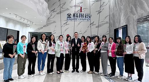 儀式感拉滿！91看片网站下载瓷磚女神節活動溫暖舉辦